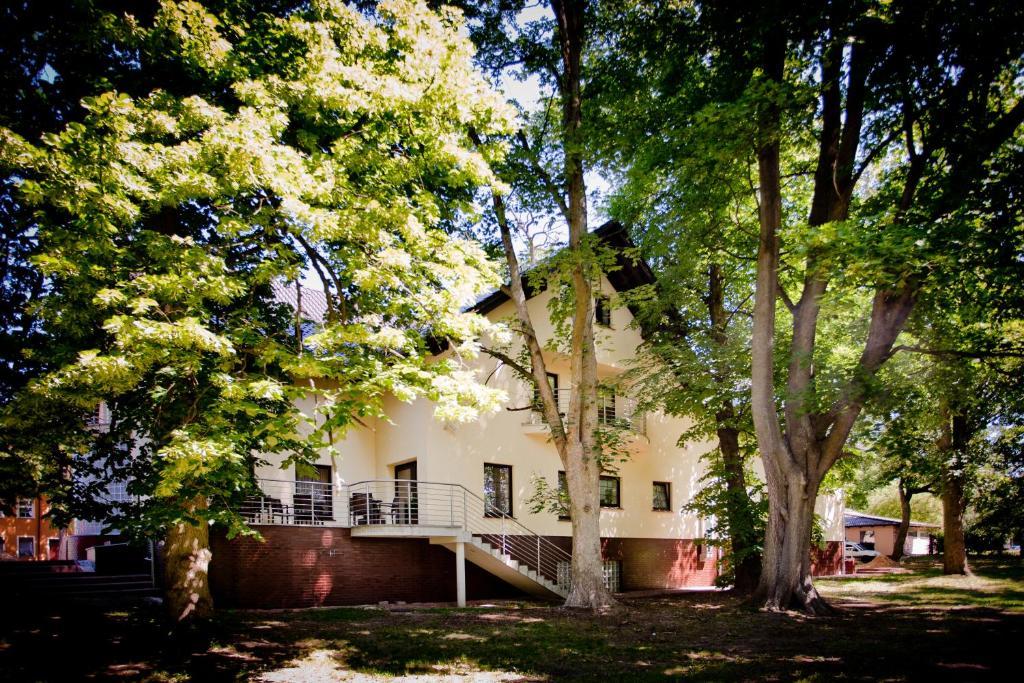 Villa Park Goleniów Exterior foto